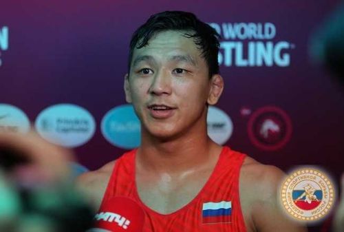 Лучшим спортсменом апреля в Академии борьбы имени Дмитрия Миндиашвили стал Начын Куулар 