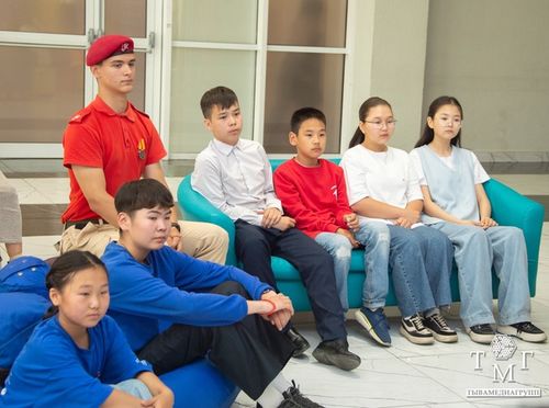 В Кызыле прошла «Классная встреча» с заместителем председателя Правительства