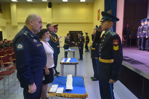 Кадеты  стали юными военными полицейскими