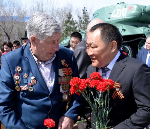 Ветераны Тувы дополнительно получат по15 тысяч рублей 