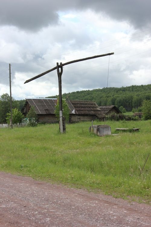 Из деревни ясное в село майское