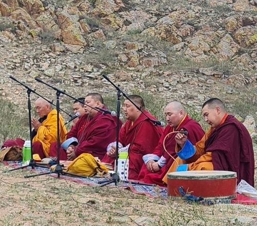 Ыдыктыг Кызыл-Тайганың ээлчеглиг дагылгазы болуп эрткен