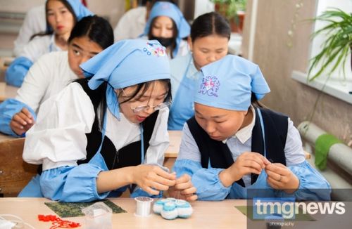 В Туве более 10 тысяч родителей получают повышенную выплату к пенсии за несовершеннолетних детей и детей-студентов