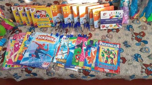 Подарки от Деда Мороза для маленьких пациентов санатория «Сой»