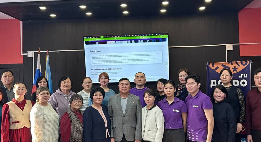 Министр по делам молодежи Тувы Герой России Буян Куулар посетил с рабочим визитом Туран