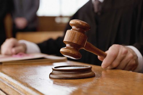 Условный срок за грабеж подростка