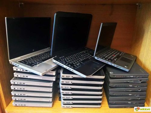 Школы в ответе за выделение ноутбуков детям из малоимущих семей