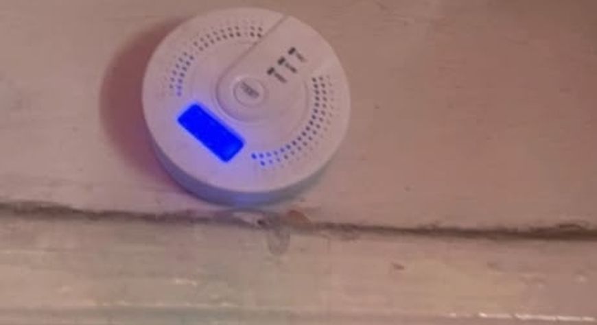 В Эрзинском районе датчик угарного газа спас семью из трех человек