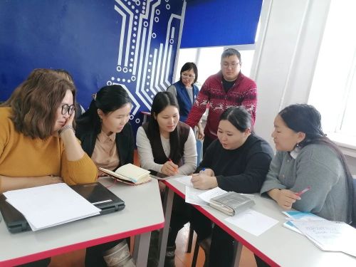 В Овюрском районе прошел семинар для специалистов по воспитательной работе