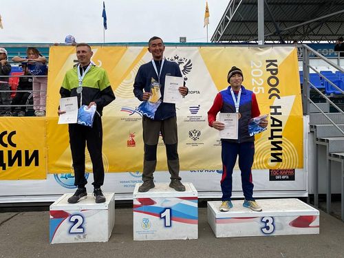 Нацияның крозу-2025: Тываның шыырак спортчулары илереттинген