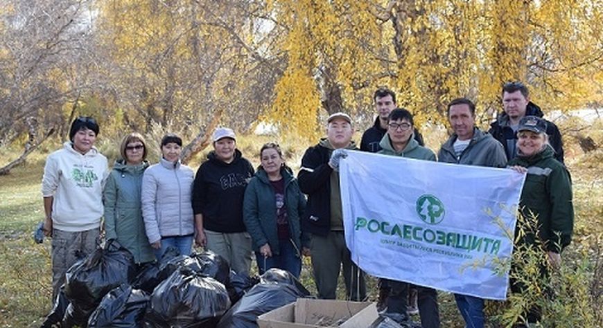 Всероссийский субботник «Зеленая Россия» прошел в Туве