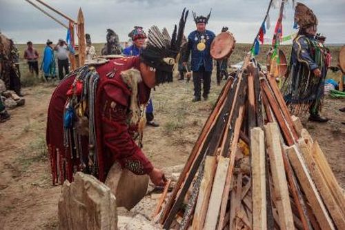В Туве открылся фестиваль шаманизма « Дунгур»