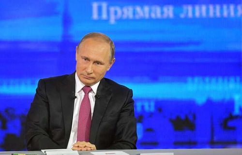 Путин посоветовал губернаторам вести прямые эфиры