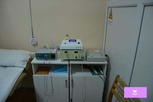 В больницу Тувы поступило три аппарата физиотерапии