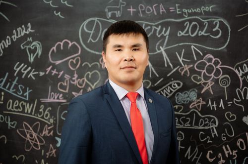 Буян-Билег Ооржак: «Тываның маадырлары» кадрлар программазы республиканың хөгжүлдезинге салдарны чедирер