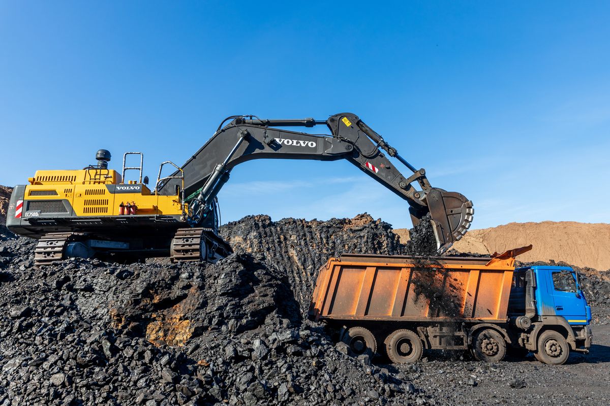 Сибуголь большесырский разрез. Сибуголь иркутск. Сибуголь. Сибуголь большесырский разрез. Сибуголь разрез большесырский.