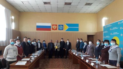 Чагырга даргазын катап бадылаан