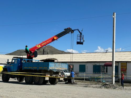 В селе Мугур-Аксы идет активная подготовка к зиме