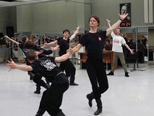 В Туве состоялся грандиозный концерт ансамбля танца Сибири имени М.С. Годенко