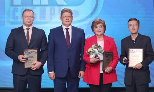 Анатолий Серышев вручил награды победителям юбилейного конкурса «Сибирь.ПРО»