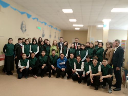 Школьникам Кызыла рассказали о важности воссоединения Крыма с Россией