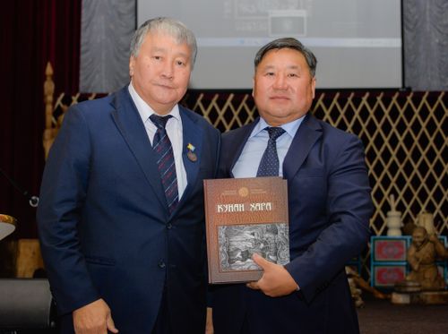 Так формируется коллективная культурная память…