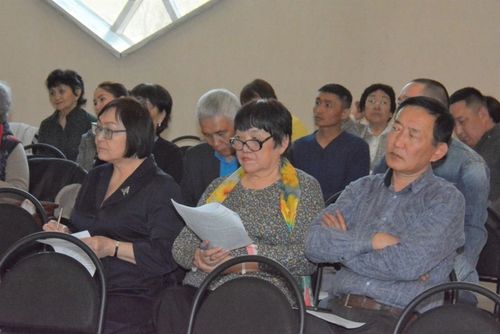 В ТИГПИ прошли публичные слушания по проекту Стратегии господдержки развития тувинского языка