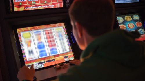 10 жителей Тувы обвиняются в незаконной организации азартных игр