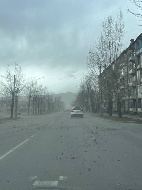 Жители Кызыла отмечают усиление ветра.