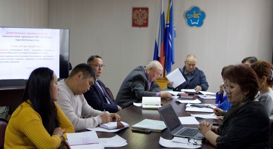 В Туве избран состав Совета Фонда поддержки оленеводов