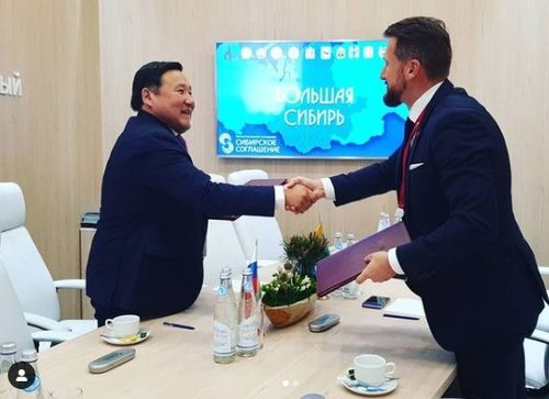 “АЖЫЛ-ИШЧИ РОССИЯ”-БИЛЕ КЕРЭЭНИ ЧАРГАН