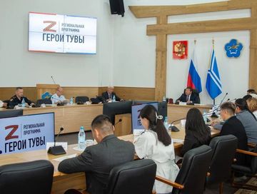 В Туве утвердили предварительный список наставников для участников программы «Герои Тувы»