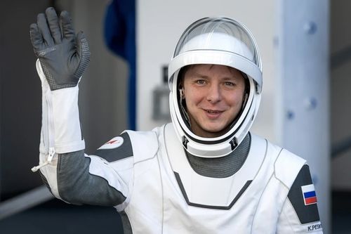 Космонавта Пескова ждут на малой родине в Туве с лекциями для детей