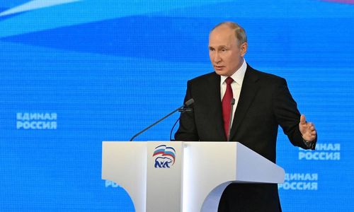 Президент Владимир Путин приступил к реализации своих предложений, озвученных на съезде партии "Единая Россия"