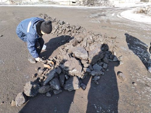 Минтоп Тувы провел проверку качества каменного угля для жителей Кызыла