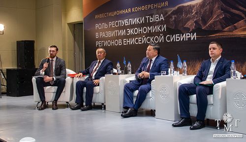 Хөгжүүрүнүң курлавыры бар