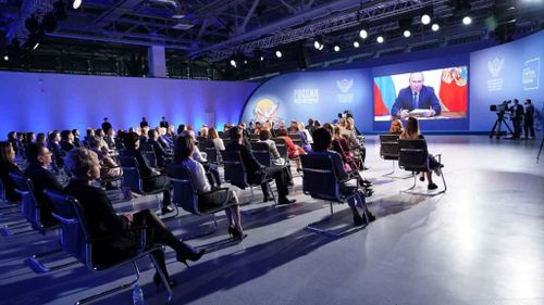 Учитель из Тувы Е.Китайкина встретилась с президентом страны