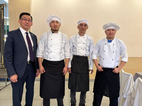 В Кызыле проведи состязания по «тувинскому хуужууру» среди людей с инвалидностью