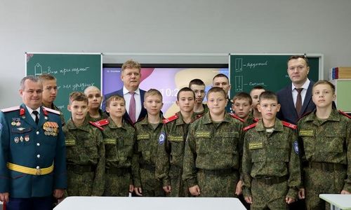 Полпред посетил «Казачий кадетский корпус имени Героя Российской Федерации Олега Куянова» в Бердске