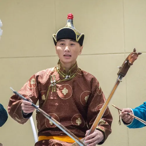 В мире и согласии