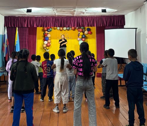 В Туве с начала лета продолжают работать более 120 временных досуговых центров