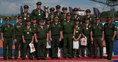 Кубок Министра обороны России по спортивной борьбе завоевали борцы 41 общевойсковой армии 