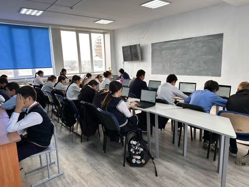 В школах Тувы началось национальное исследование качества образования