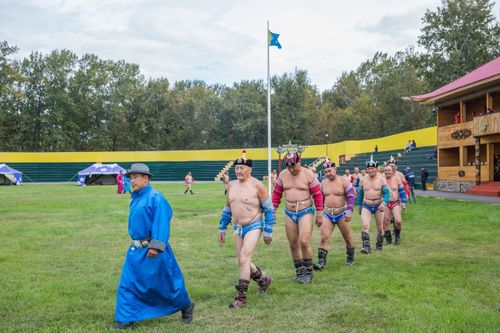 В Туве пройдет турнир по борьбе хуреш среди ветеранов, посвященный Дню Республики Тыва