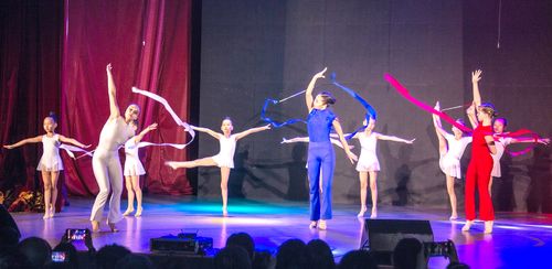 Үшкү концерт – улуг деткимче