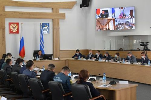 ГЛАВА ТУВЫ ОБОЗНАЧИЛ ПЕРВООЧЕРЕДНЫЕ ЗАДАЧИ МИНИСТРА ЭКОНОМИКИ