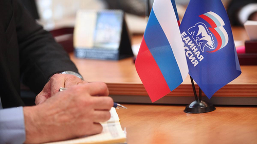 «Единая Россия» предложит Президенту полностью оплачивать больничные родителям дошкольников