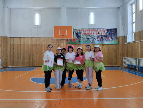 В Каа-Хеме прошли «Веселые старты» среди коллективов образовательных учреждений