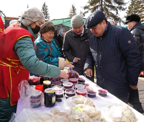 Владислав Ховалыг:  "Провести выходной с земляками в другом районе - хорошая традиция"