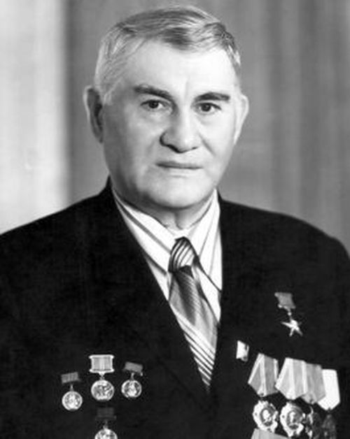 Они прославили Туву. Герой Социалистического Труда Александр Зайцев